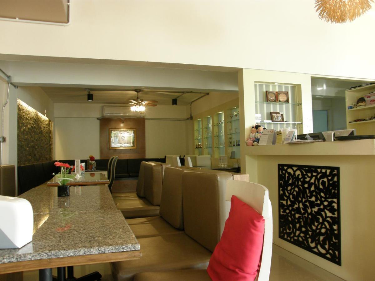Mooz Huahin Bed & Breakfast Esterno foto